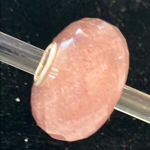 Trollbeads Strawberry Quartz bead